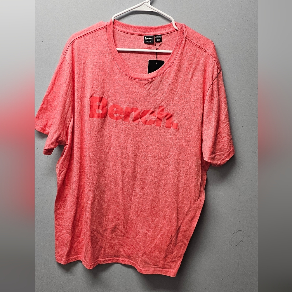 Pink ladies Bench tshirt